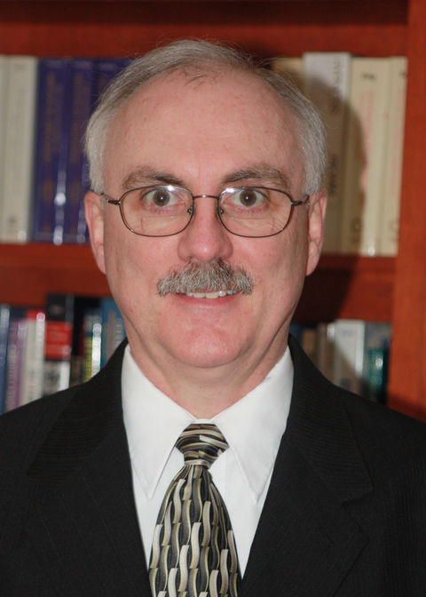 Dr. Kevin Kelley headshot