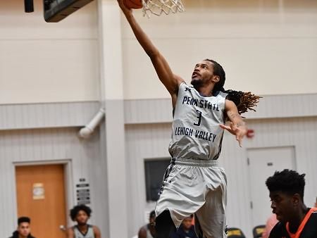 Man jumping to the hoop
