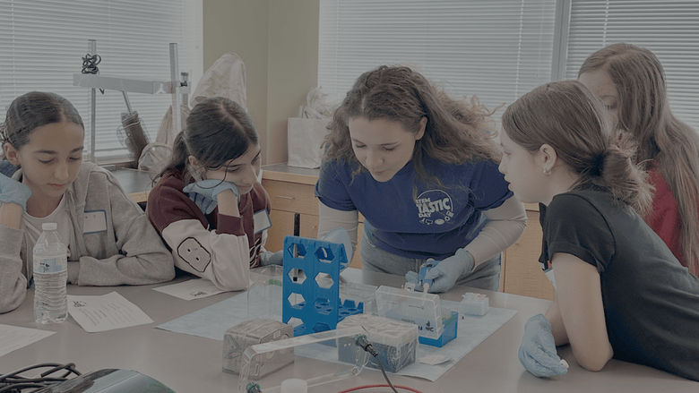 children doing science experiments 