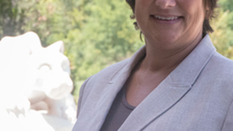 portrait of Tracey Carbonetto