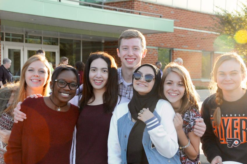 Group of students outside Penn State Lehigh Valley