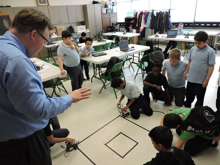 classroom working on robotics