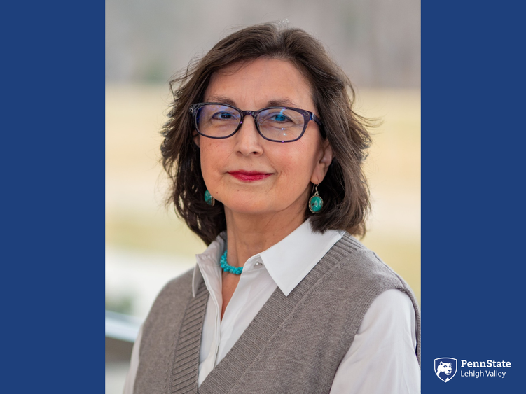 a headshot of Marketing professor, Denise Ogden